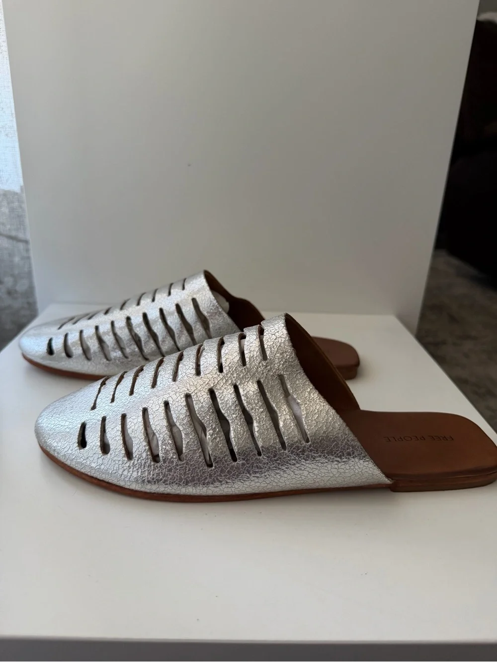 Free People Slice of Sun Silver Leather Cutout Mule Flats - Size 7.5 NWT